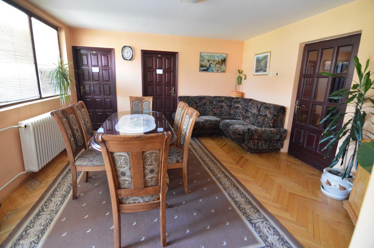Hotel 24 Jul Πλιέβλια Εξωτερικό φωτογραφία