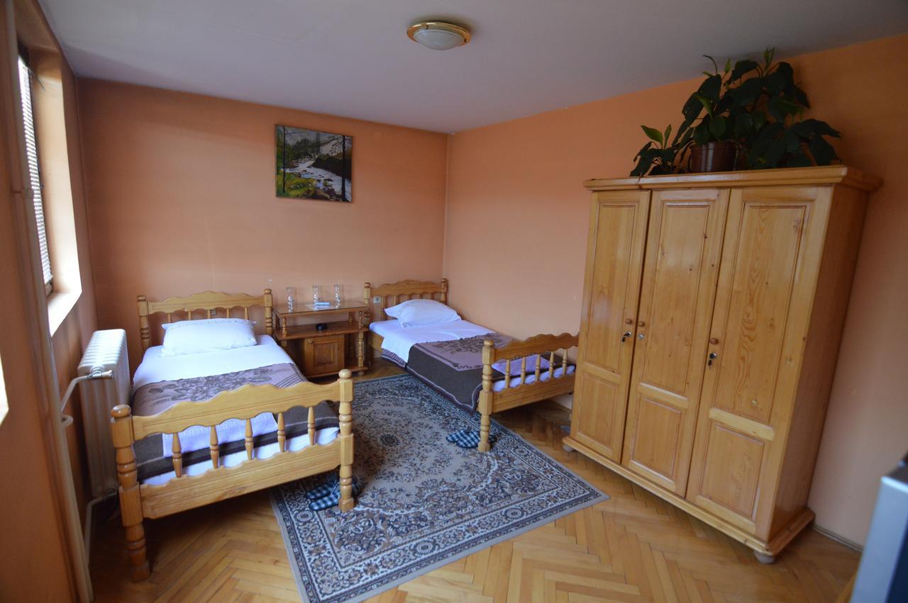 Hotel 24 Jul Πλιέβλια Εξωτερικό φωτογραφία